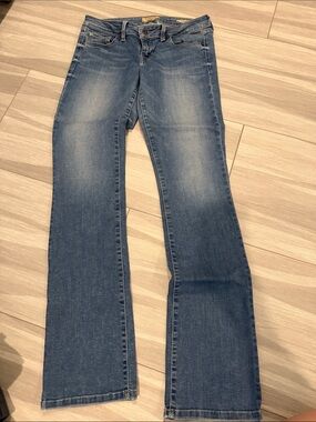 Guess Women's Starlet boot jeans